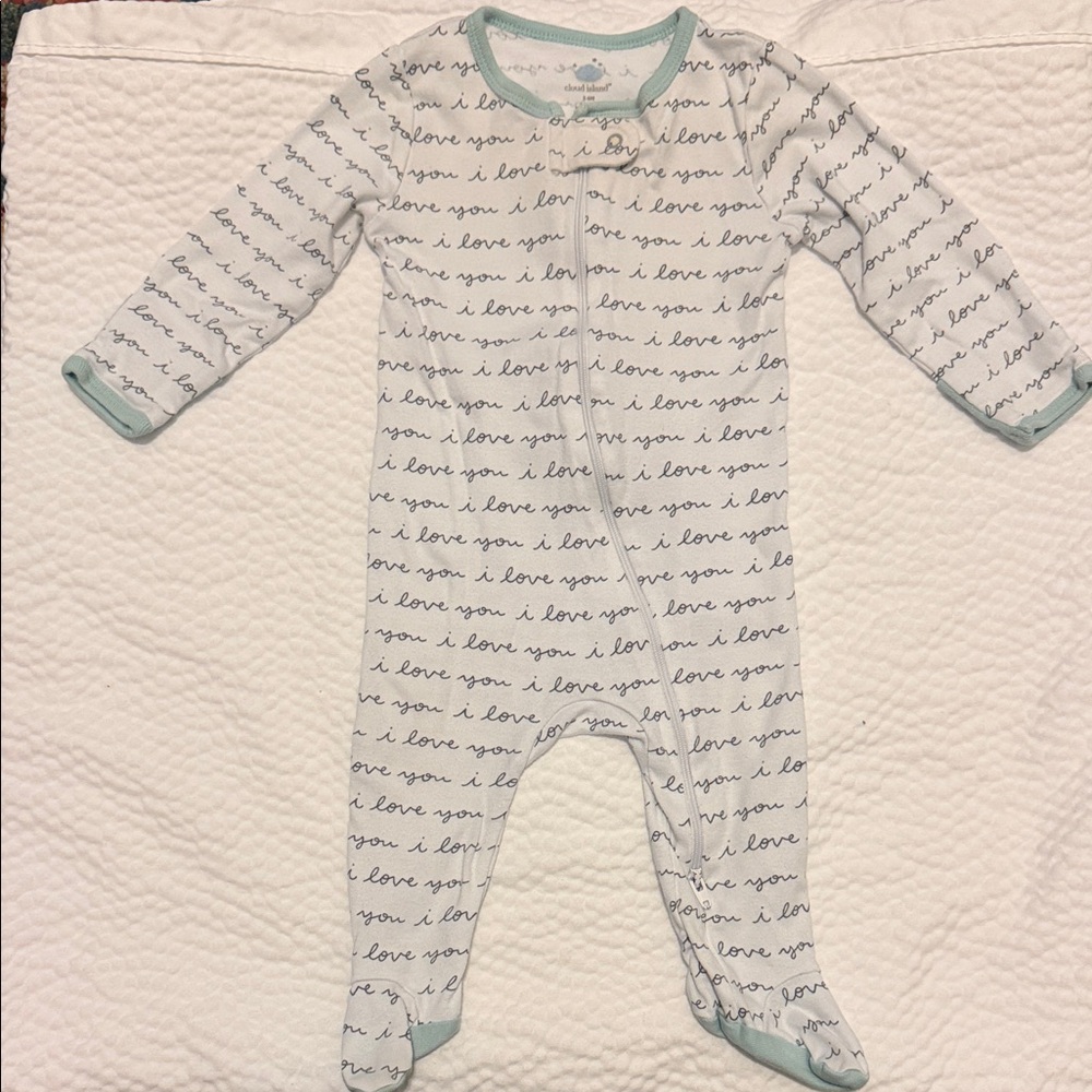 Cloud Island White and Gray Love Print Footie